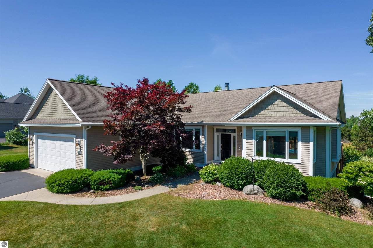 7205 Center Road - Photo 1