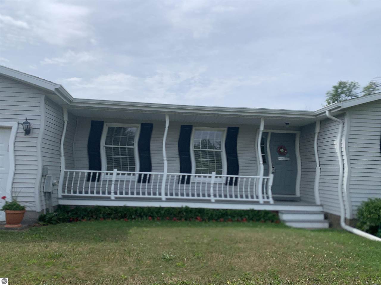 4041 Berry Road - Photo 1