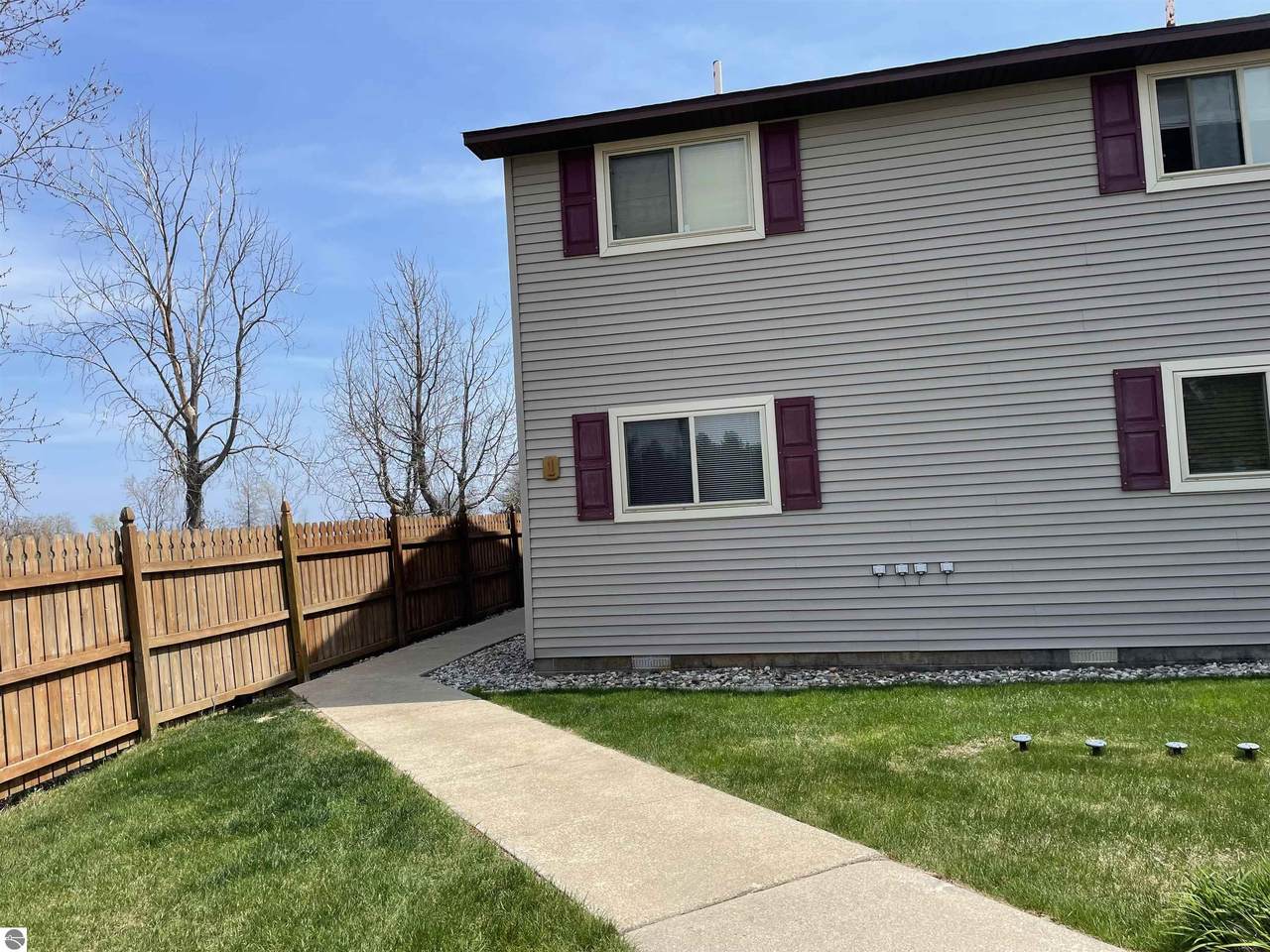 4390 Us-23 - Photo 1