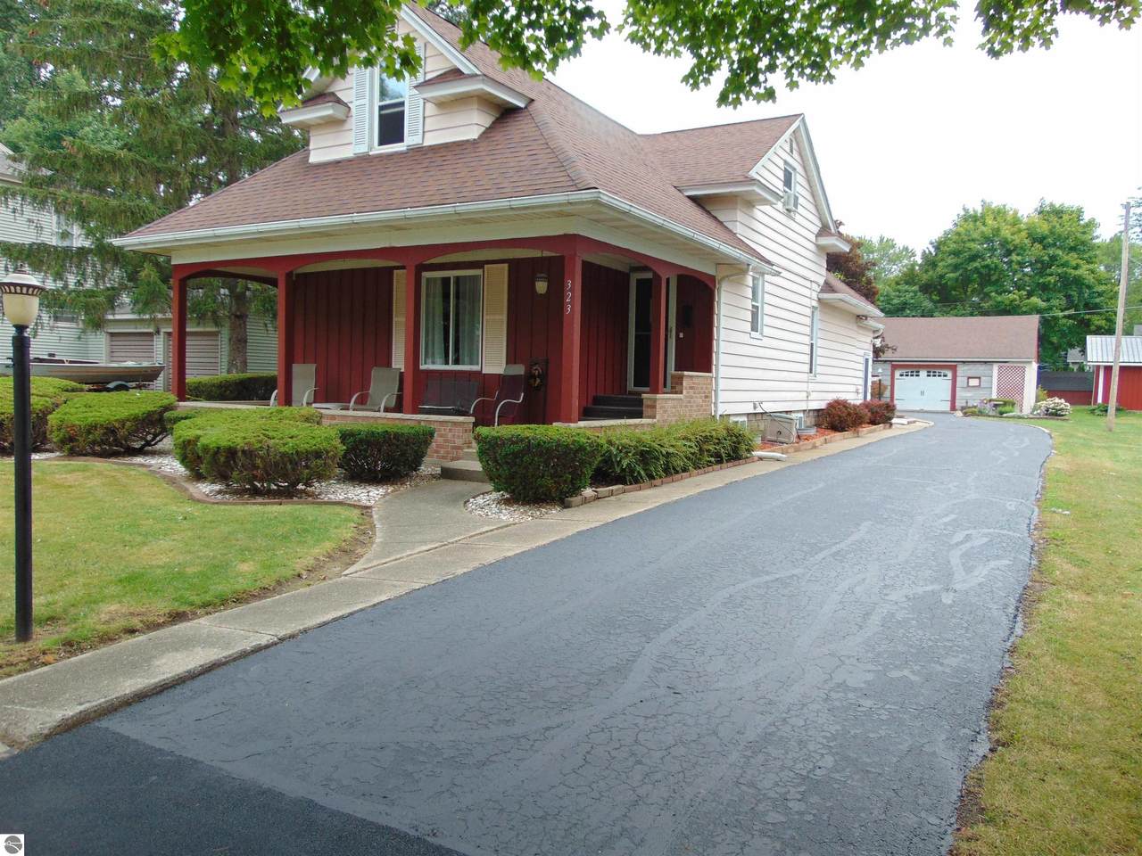 323 Main Street - Photo 1