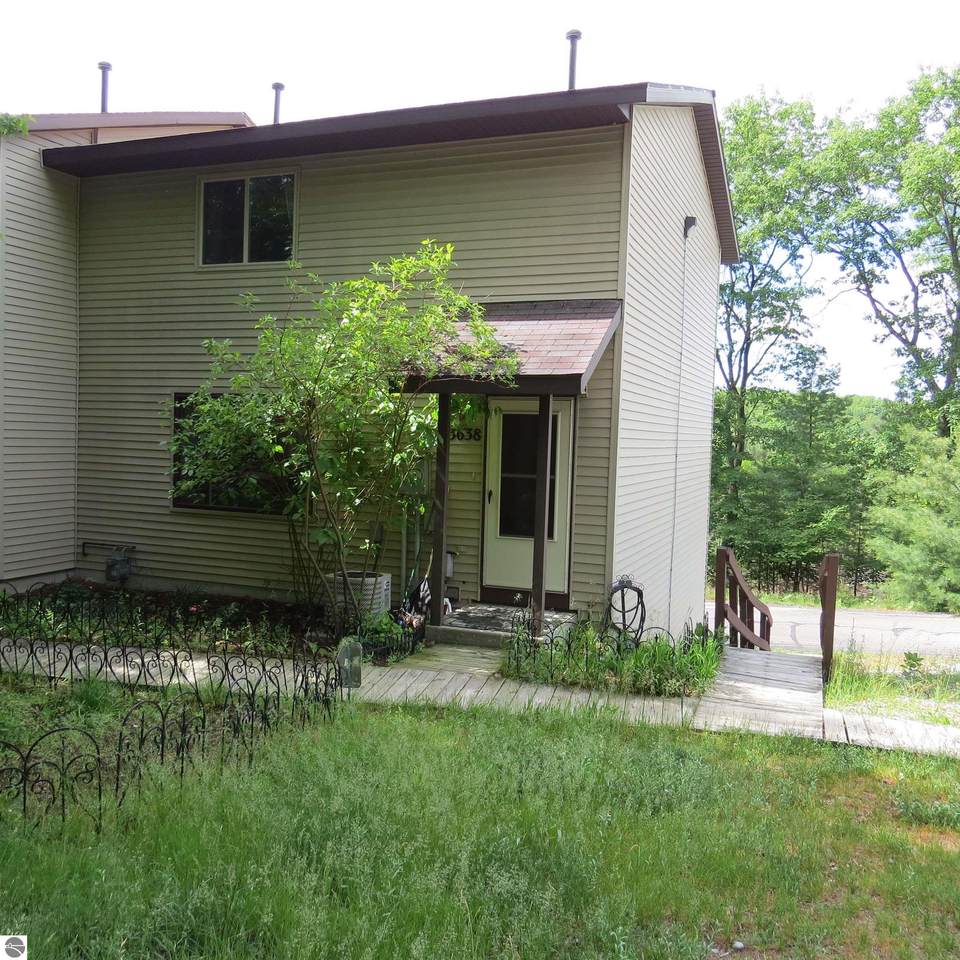 3638 Emily Lane - Photo 1
