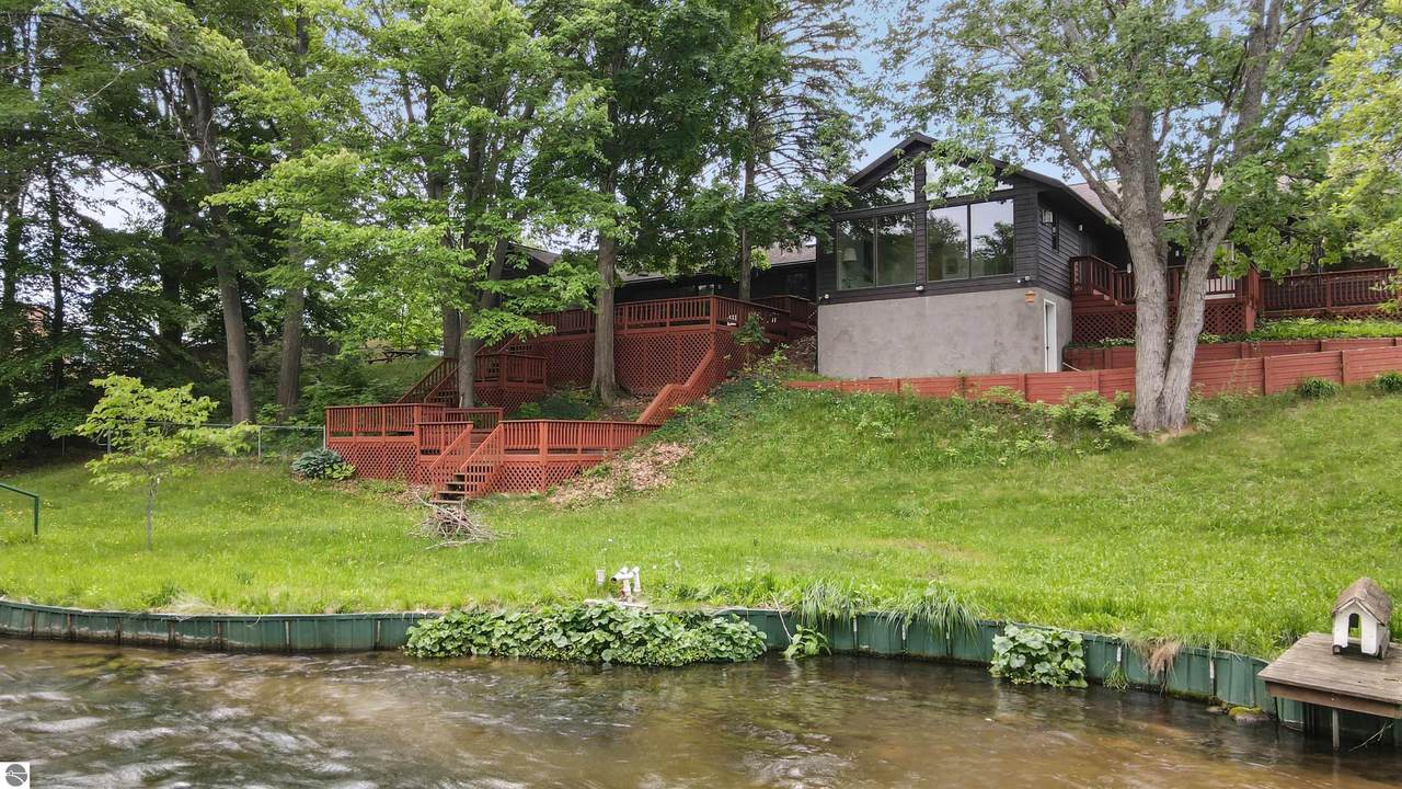 3888 Deater Drive - Photo 1