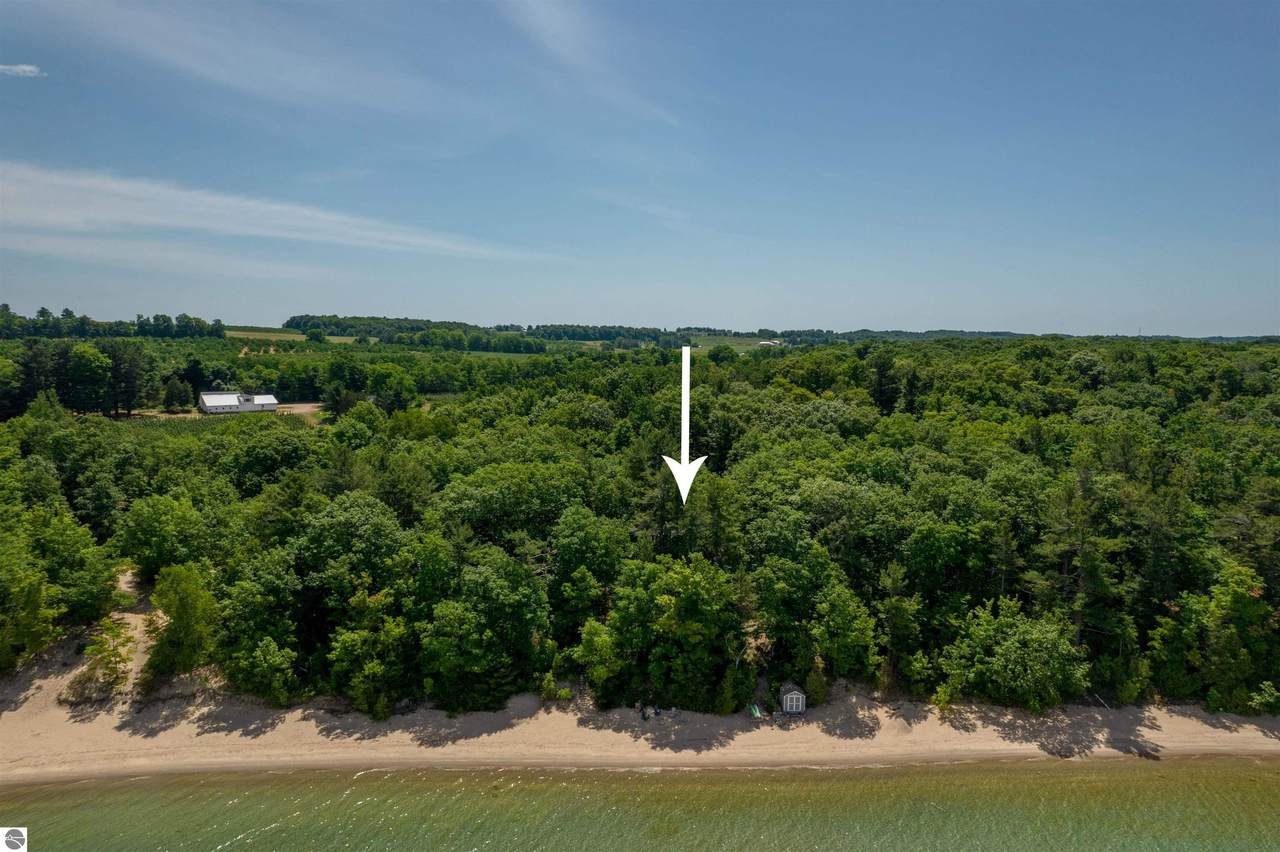 16895 Legacy Road - Photo 1