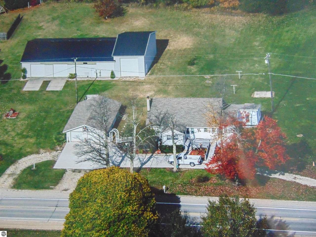 10052 Monroe Road - Photo 1