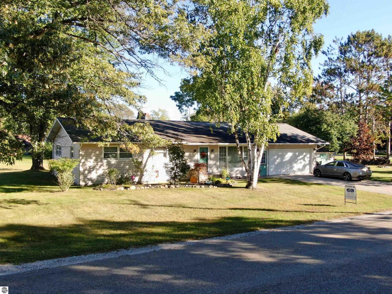 610 Westover Street - Photo 1