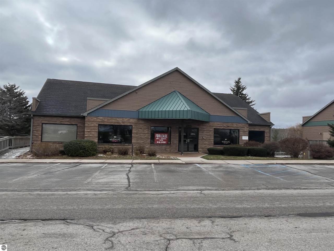 3349 S Airport Road - Photo 1