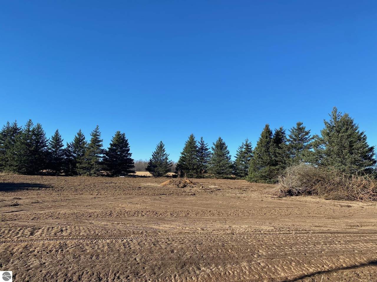 5484 Dickerson Road - Photo 1