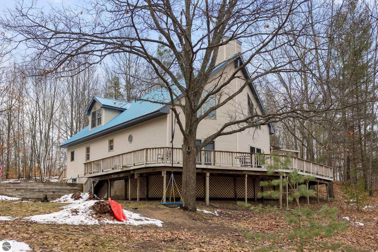 2795 Kettle Lake Road - Photo 1