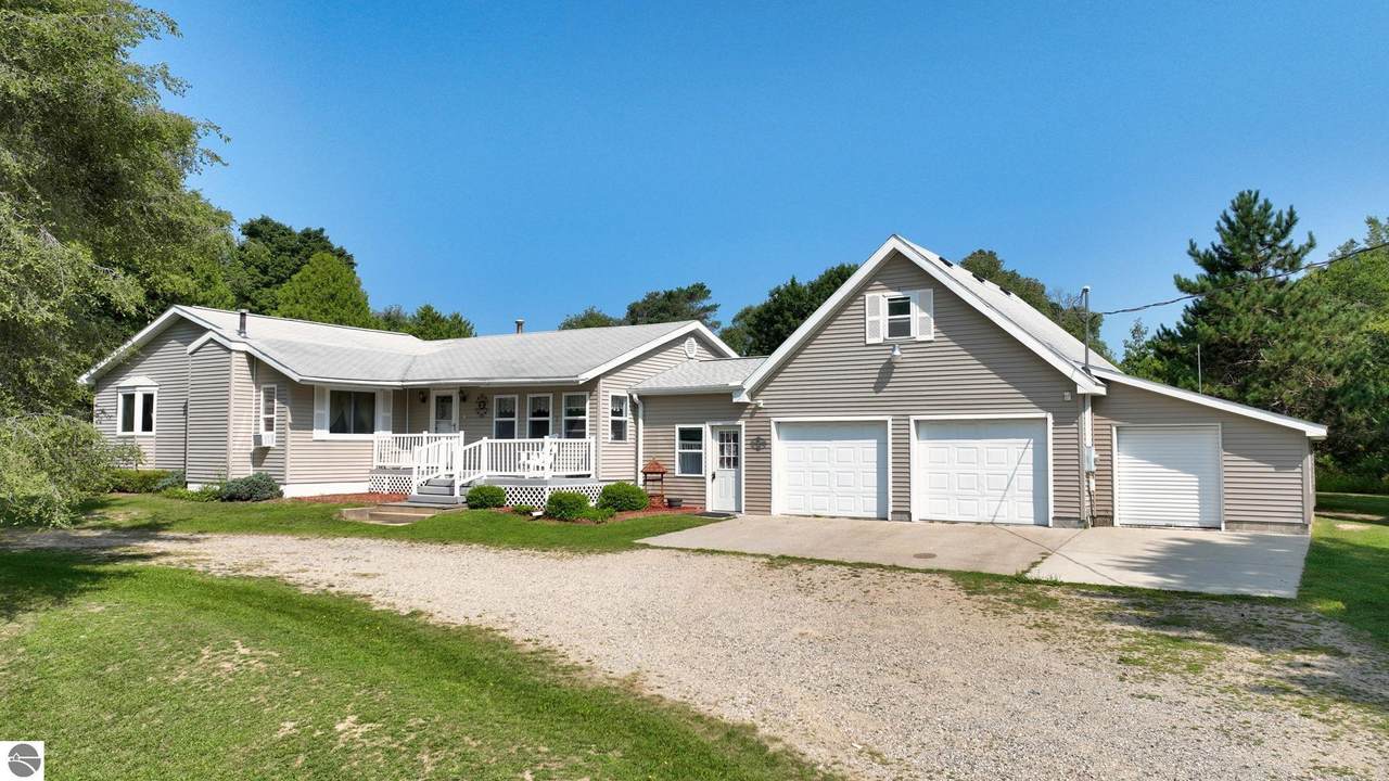 804 Remus Road - Photo 1