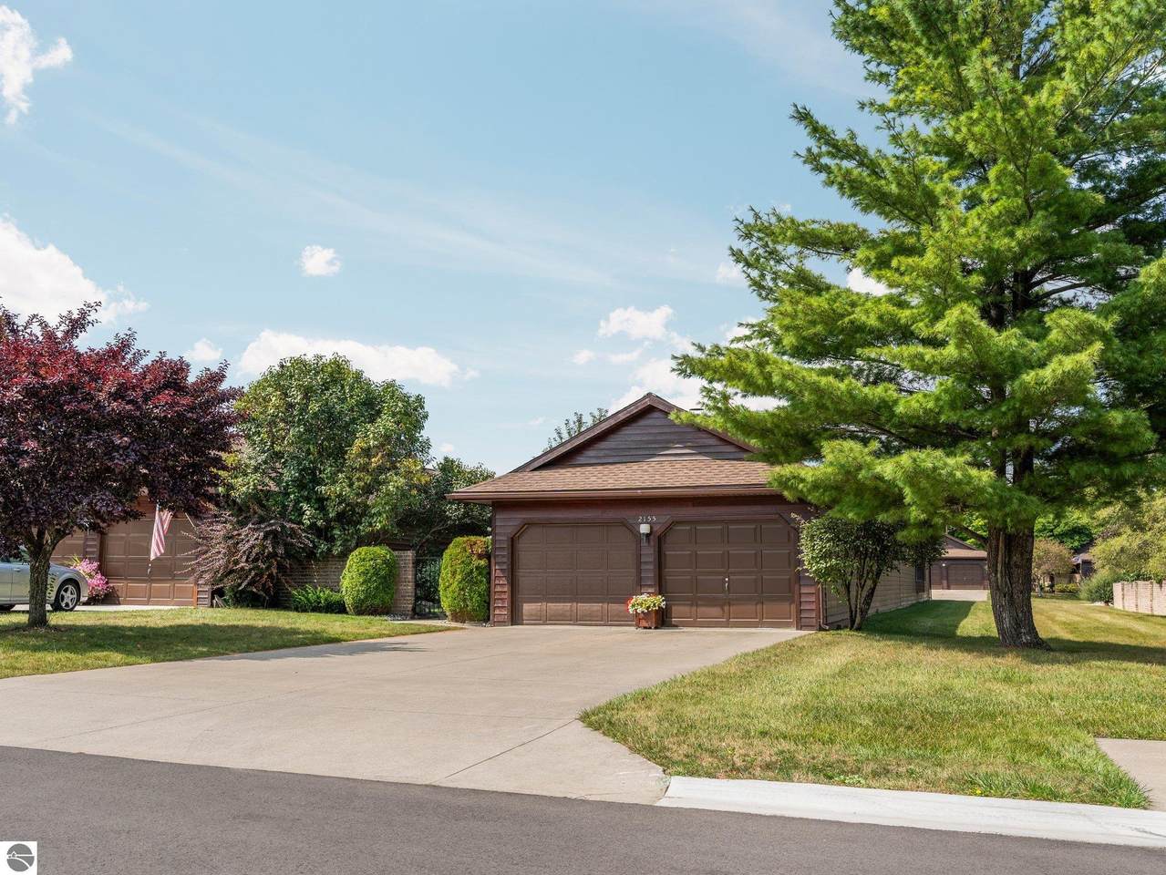 2155 Hammond Place Center - Photo 1