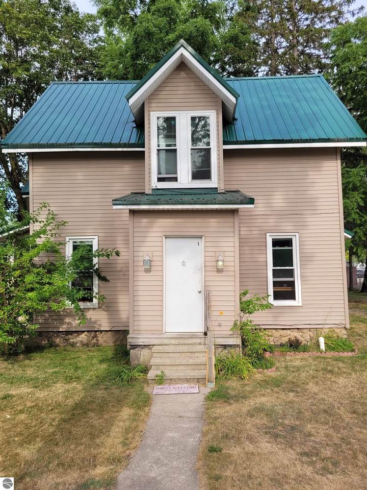 426 State Street - Photo 1