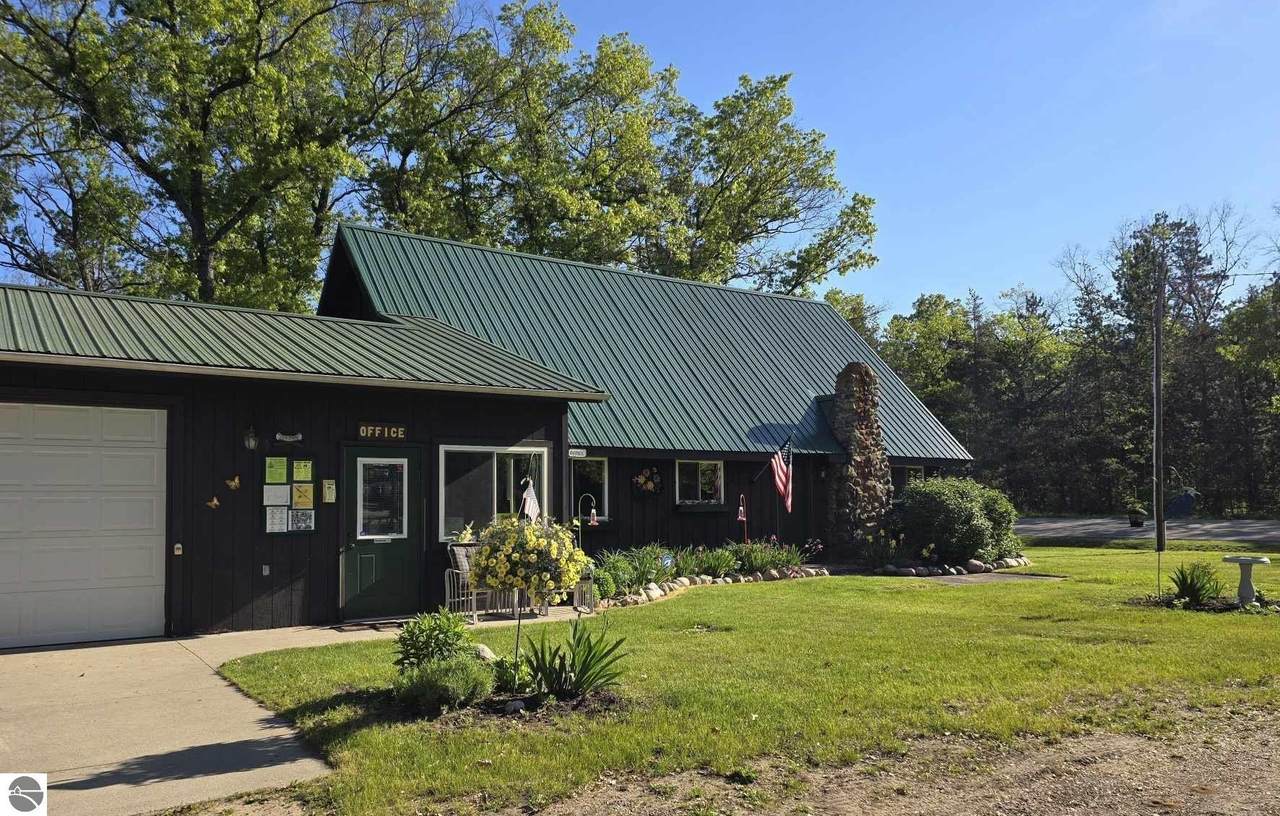 6160 Rollways Road - Photo 1