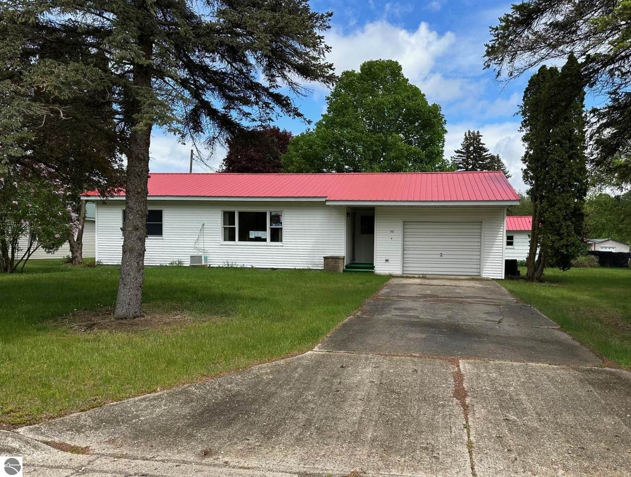 175 Hudnut - Photo 1
