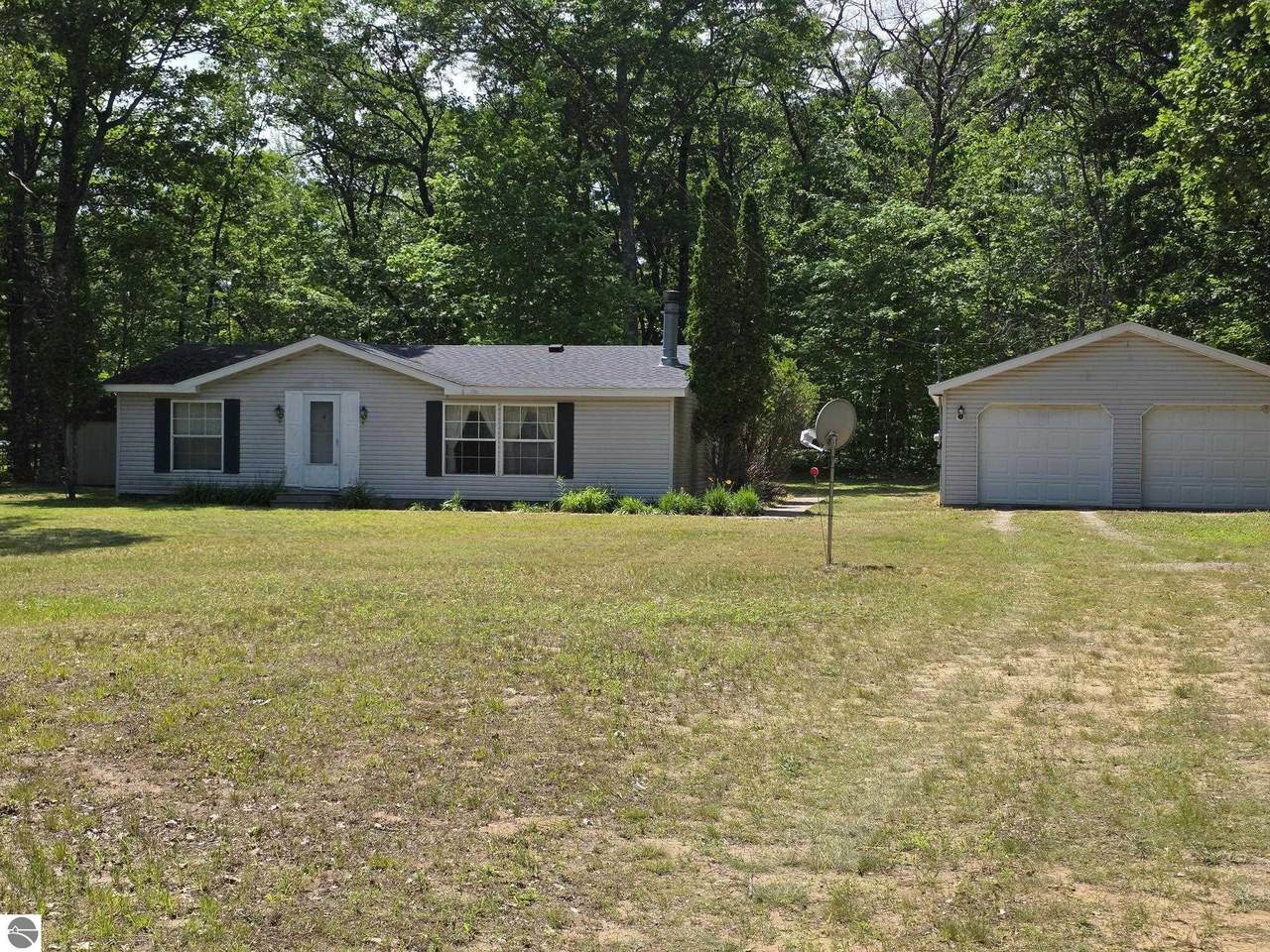2560 Yukon Drive - Photo 1