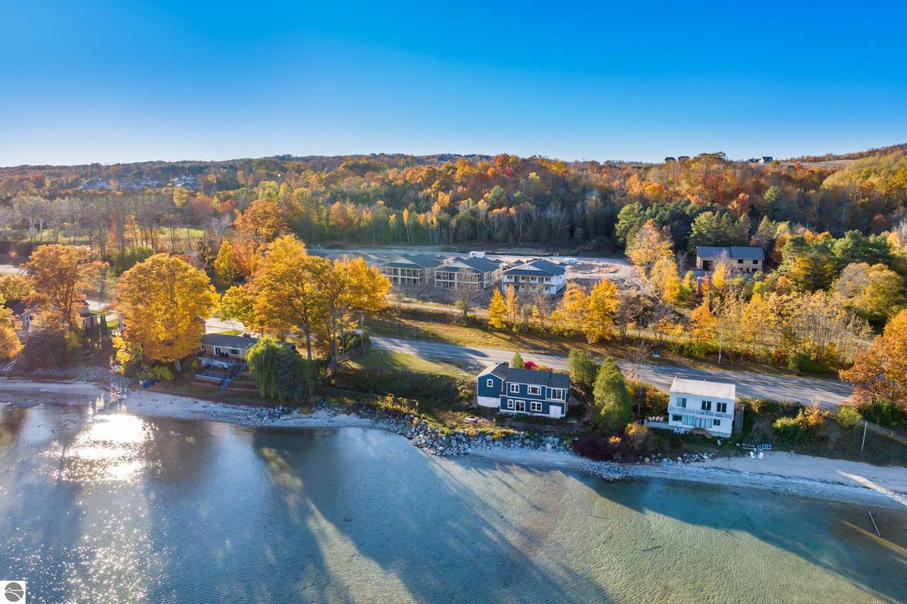 800 St Joseph Street - Photo 1