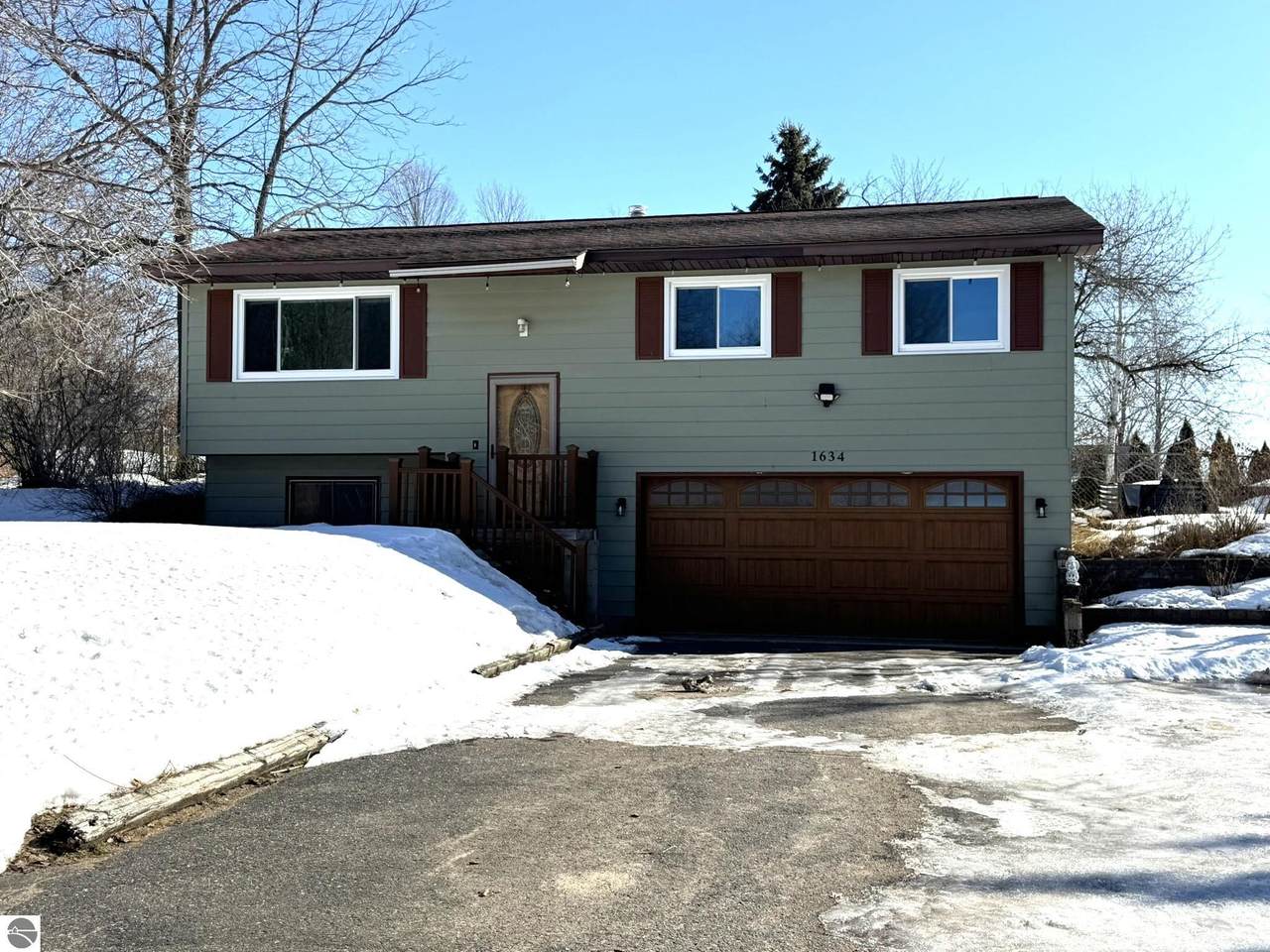 1634 Rasho - Photo 1