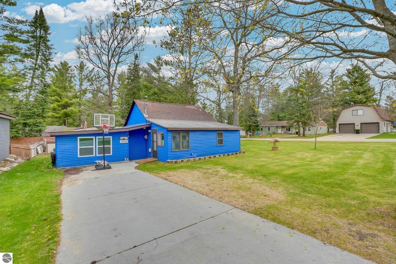 10215 Madison Road - Photo 1