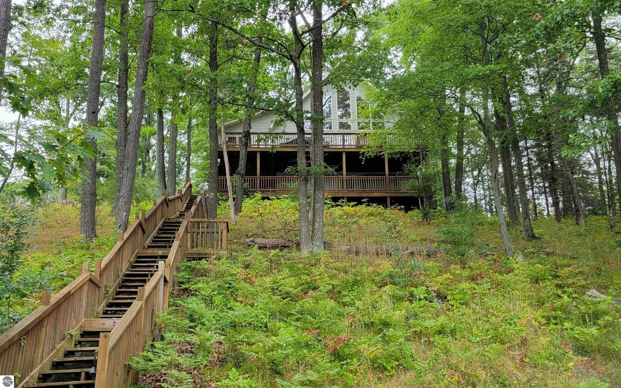 4500 Woodridge Drive - Photo 1