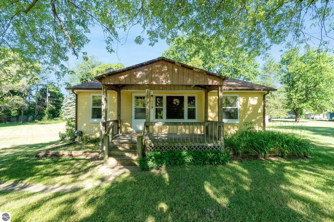 119 Elmwood - Photo 1