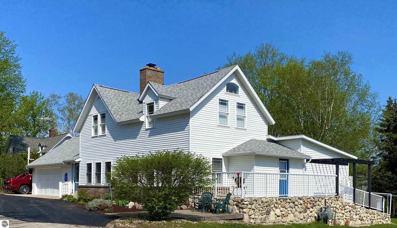 114 Louisa Street - Photo 1