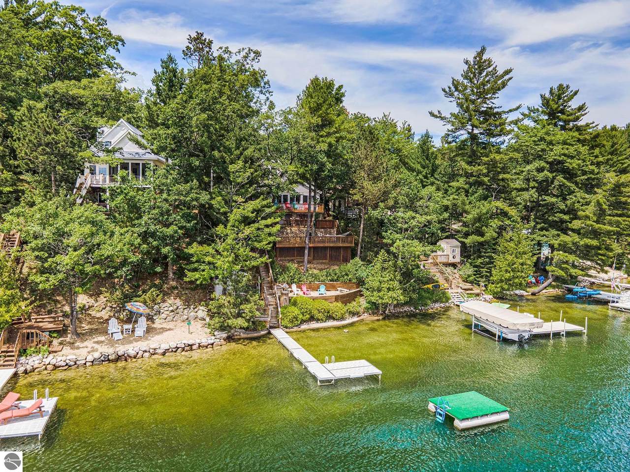 537 Peninsula Trail - Photo 1