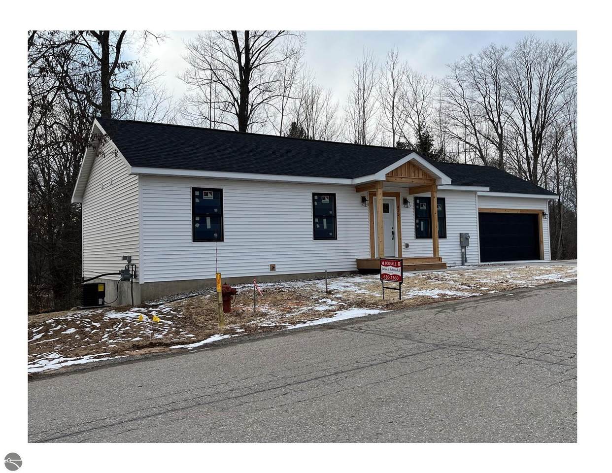 425 Kingsley Ridge Drive - Photo 1