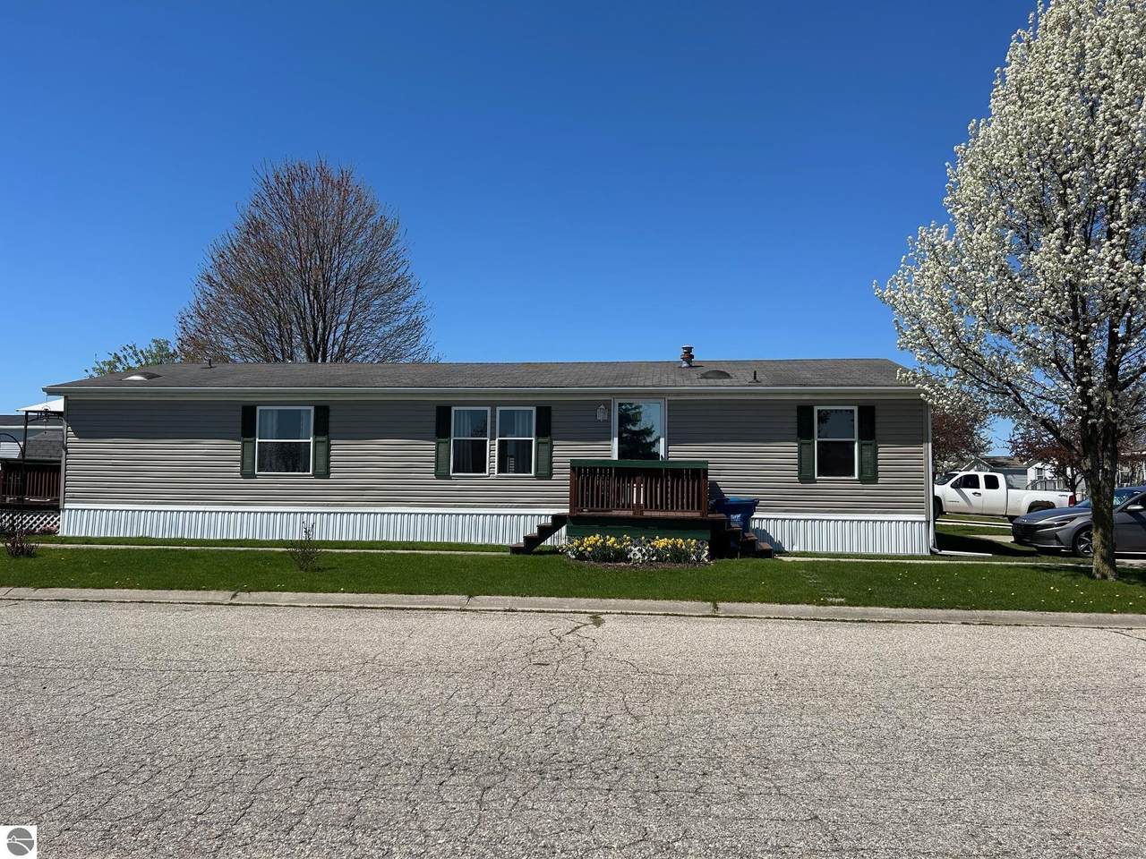 5522 Crossway Lane - Photo 1