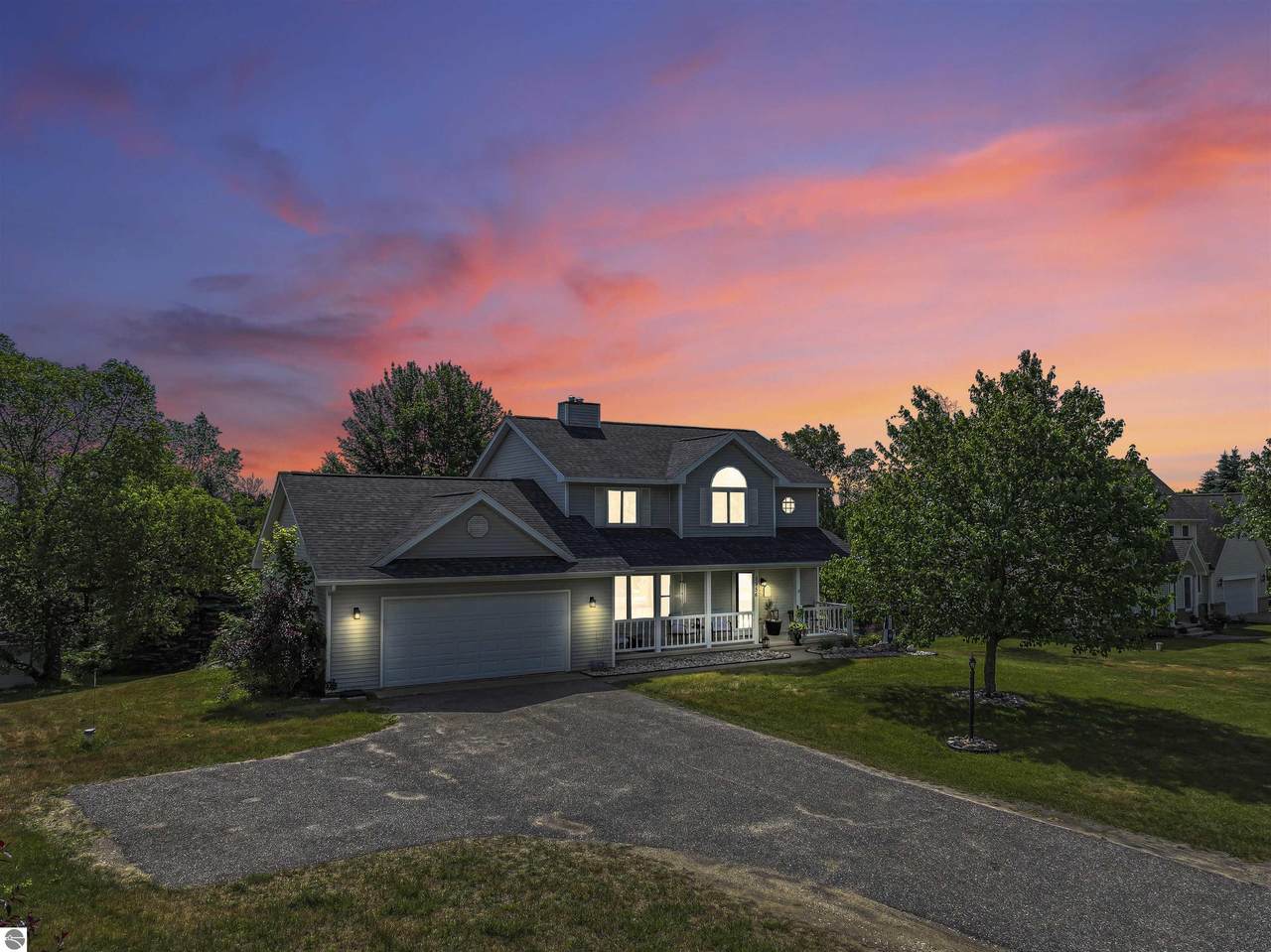 8956 Lamplighter Lane - Photo 1
