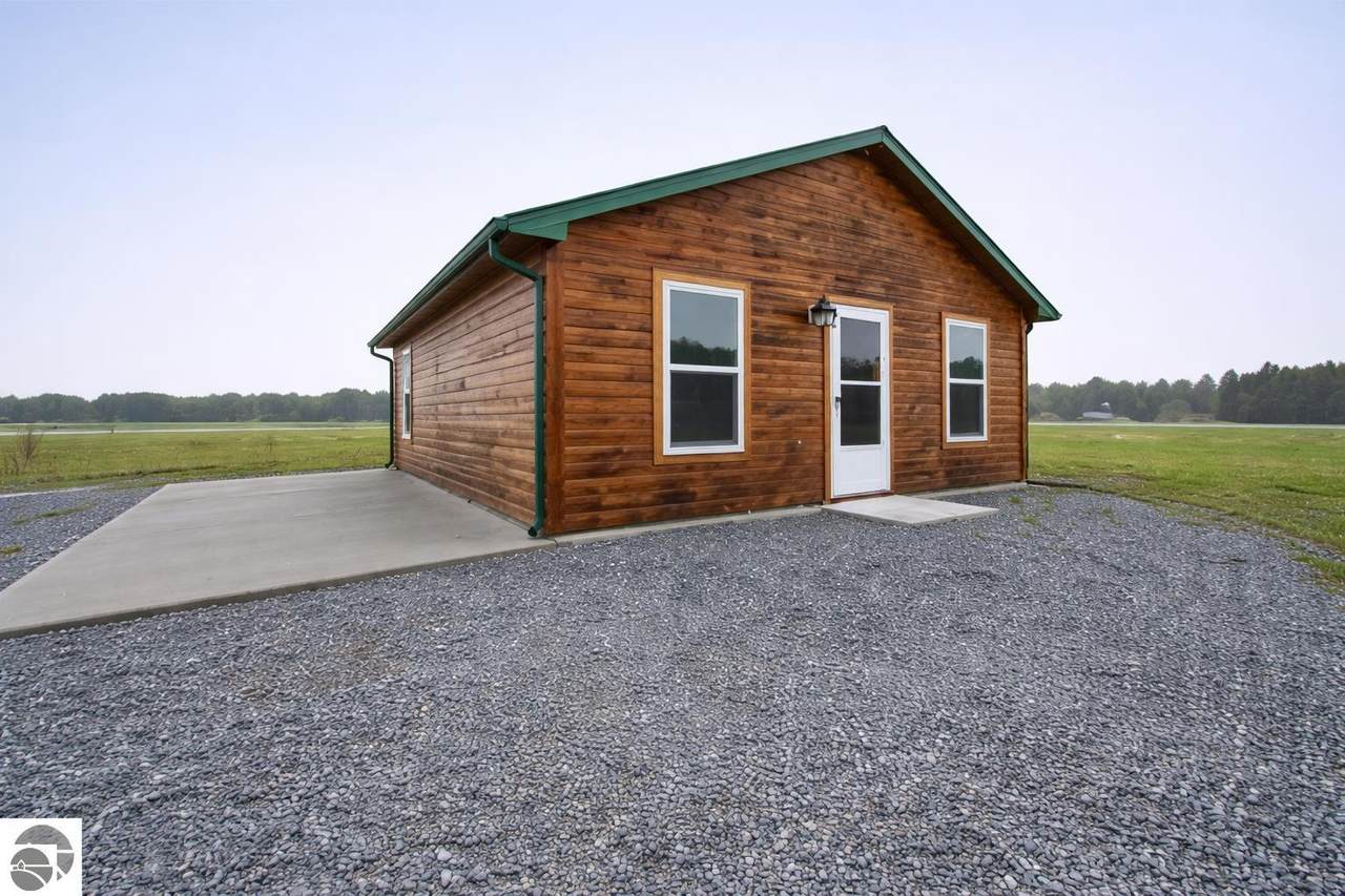 2835 Walton Road - Photo 1