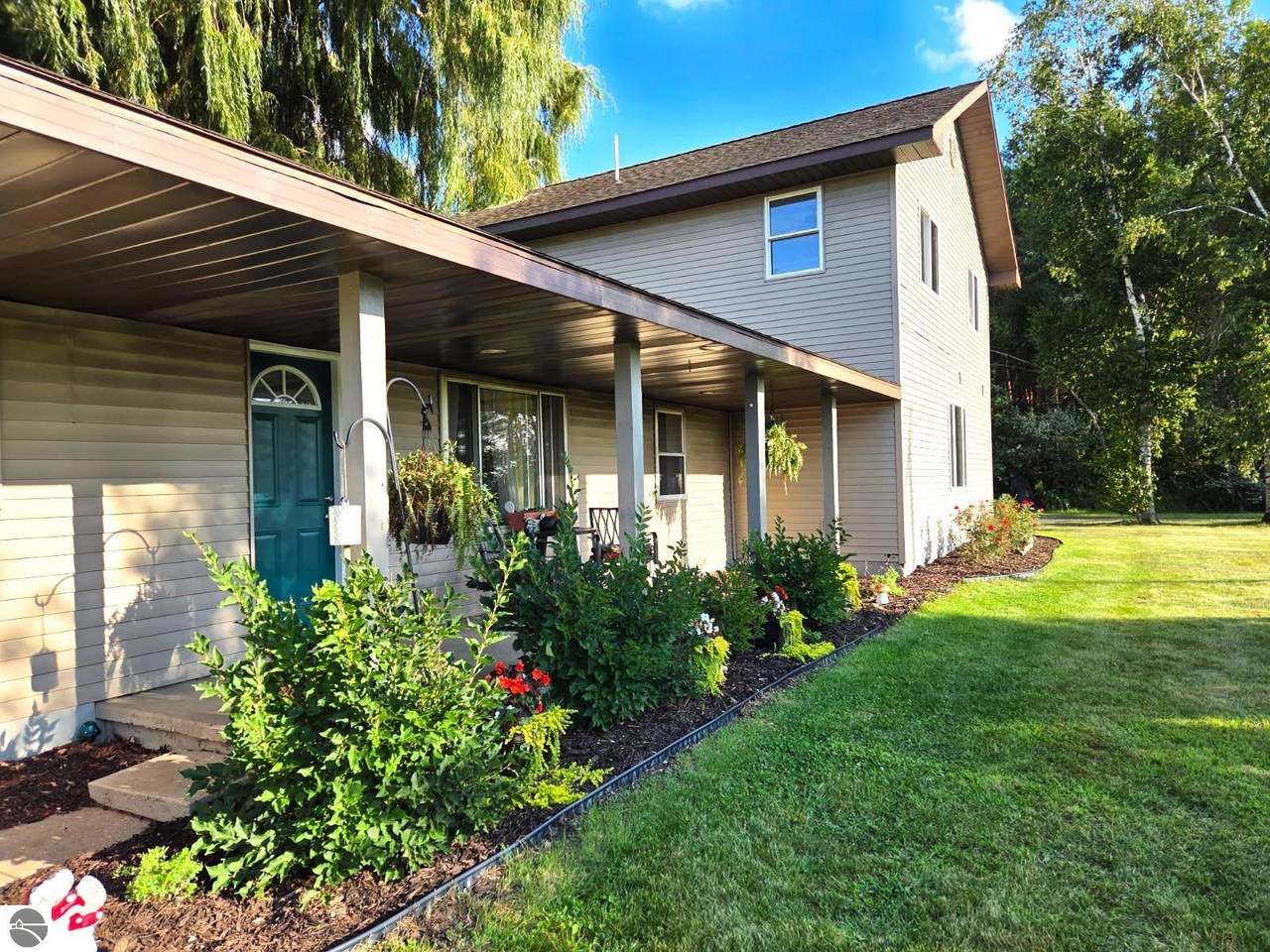 4832 Dickenson Road - Photo 1