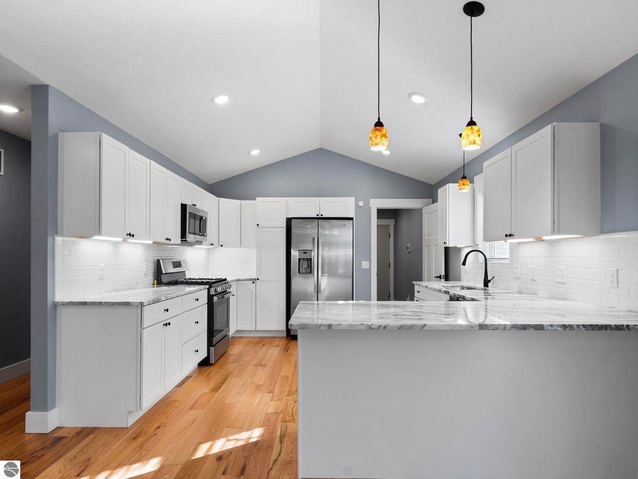 1215 Santo Street - Photo 1