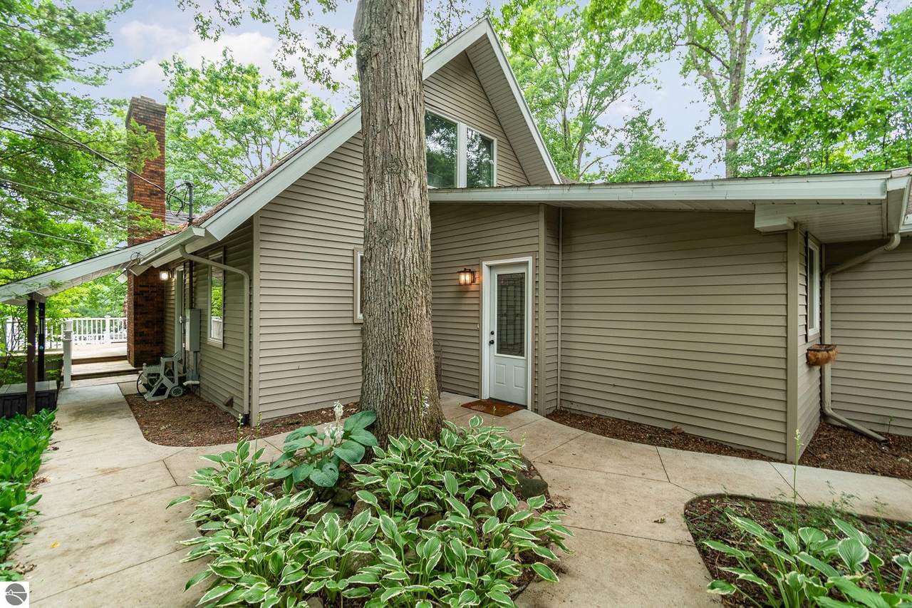 7670 Five Lakes Drive - Photo 1