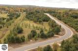 2152 Fox Run Road - Photo 3