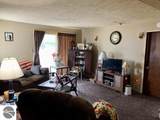 1871 Pine Tree Road - Photo 17