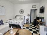 615 Franklin Street - Photo 4