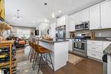 1021 Front - Photo 4