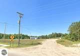 7499 Us-131 - Photo 4