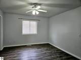711 Sawyer - Photo 32