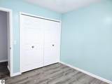 711 Sawyer - Photo 43
