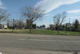 323 Superior Street - Photo 4
