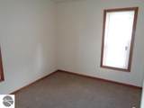 1020 Lansing - Photo 11