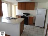 1020 Lansing - Photo 9