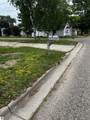 1302 Walnut Street - Photo 3