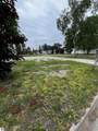 1302 Walnut Street - Photo 4