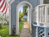 110 Leelanau Avenue - Photo 2