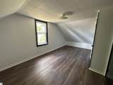 504 Forest Street - Photo 32