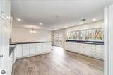 197 Westview Drive - Photo 4