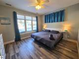 914 Front Street - Photo 8