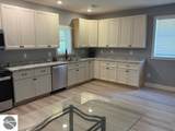 206 Joliet Avenue - Photo 7