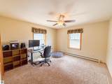 311 Iroquois Avenue - Photo 20